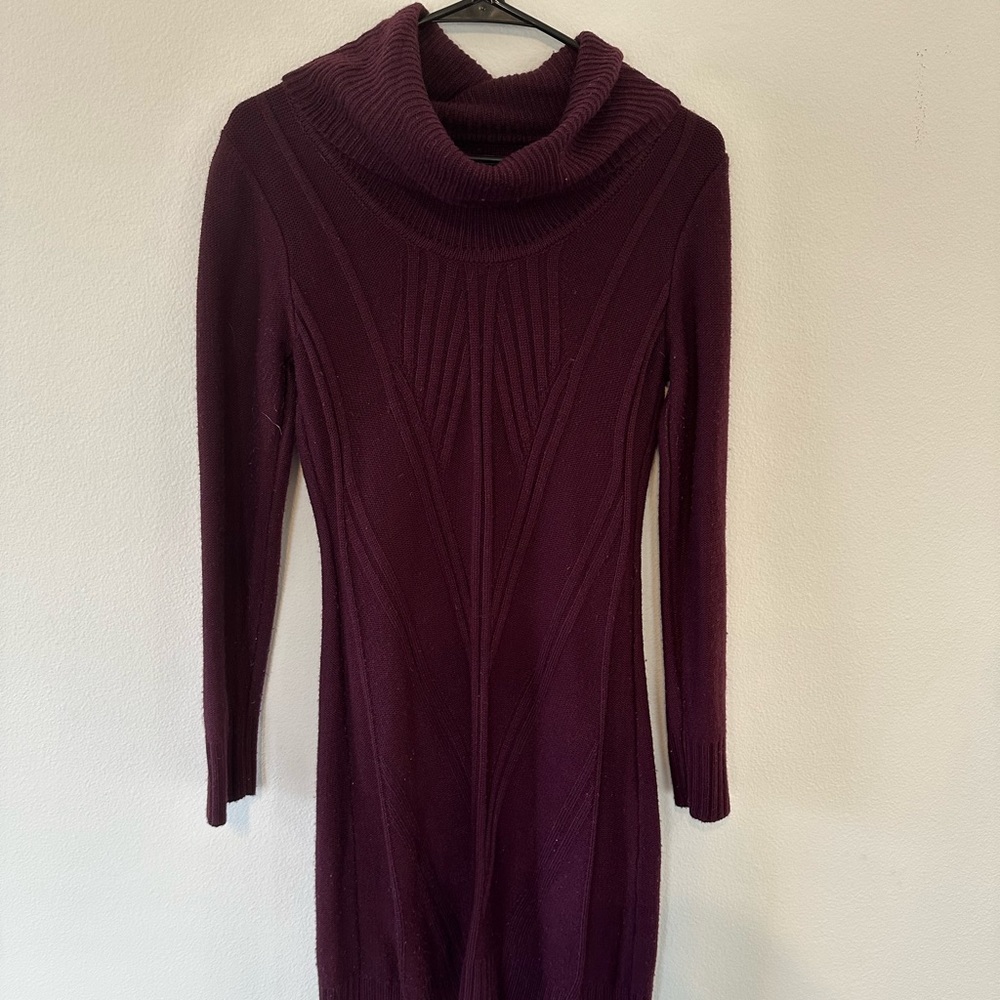 Jessica Simpson maroon sweater dress